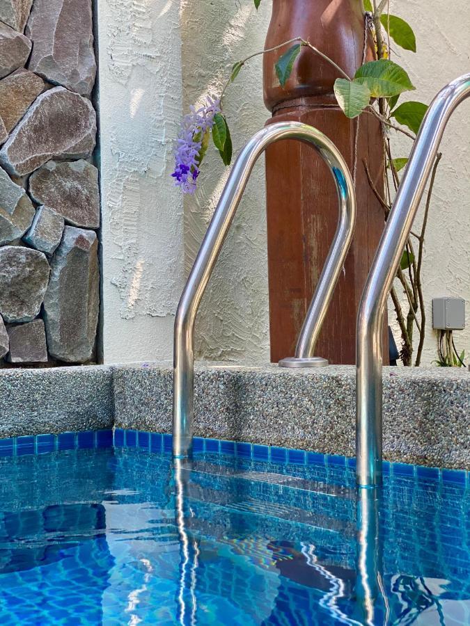 פנתאי צנאנג Ikiru 18 Private Saltwater Pool Villa, 3 Ensuite Br, Outdoor Bbq, 5 Mins To Beach מראה חיצוני תמונה