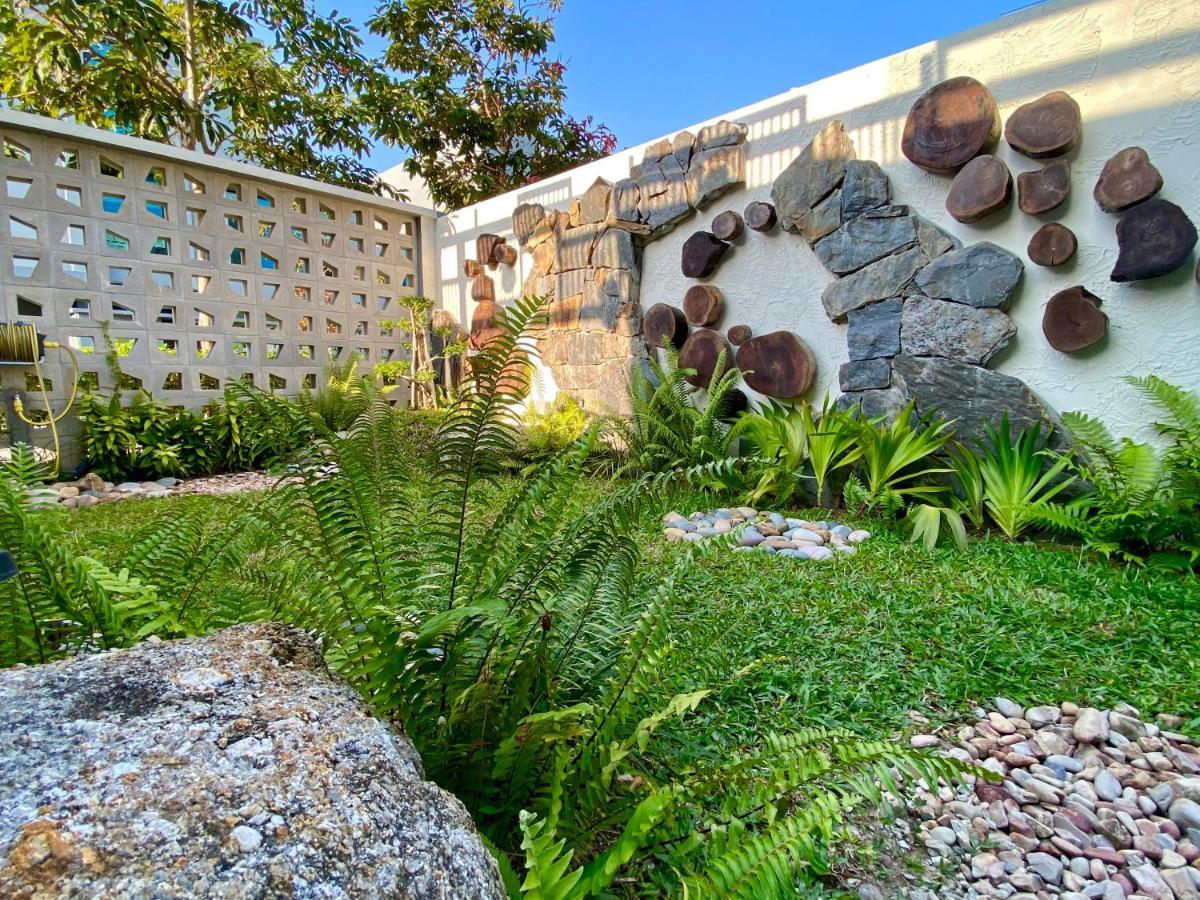 פנתאי צנאנג Ikiru 18 Private Saltwater Pool Villa, 3 Ensuite Br, Outdoor Bbq, 5 Mins To Beach מראה חיצוני תמונה